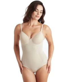 Wonderful U Low Back Firm Control Bodysuit