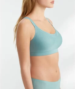 Chantelle Low Impact Everyday Wire-Free Sports Bra   -Fashion Underwear cha15m2f22 3ntrellis 4