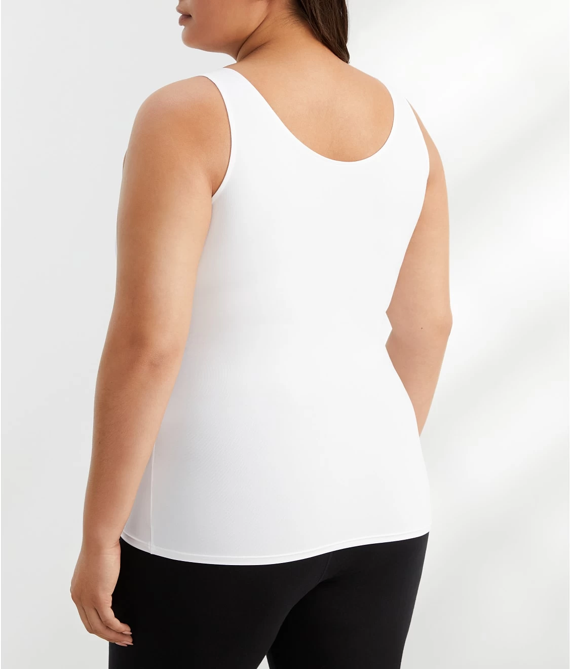 Spanx Hollywood Socialite Smoothing Tank 2 Spanx Hollywood Socialite Smoothing Tank - Image 2