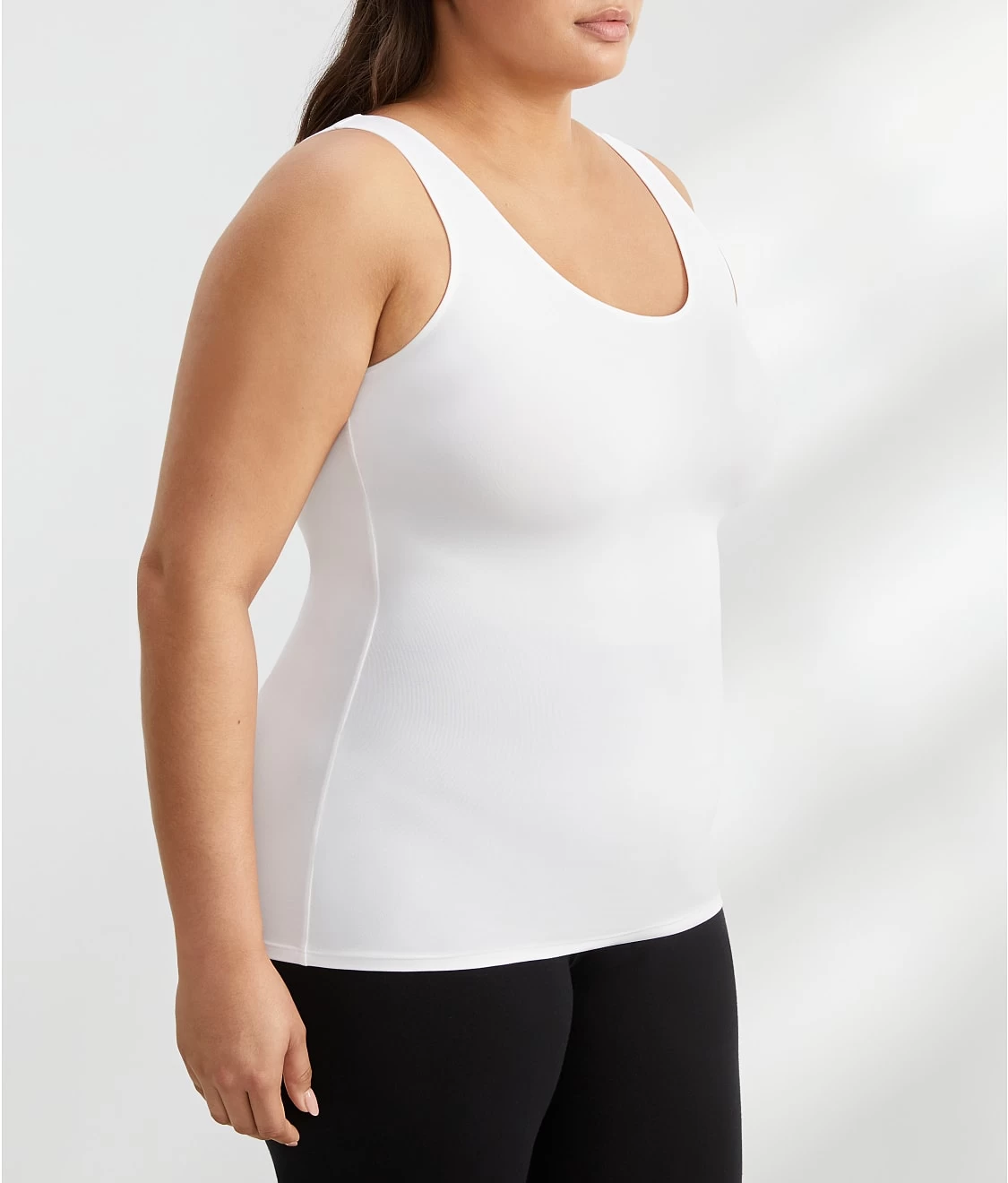 Spanx Hollywood Socialite Smoothing Tank 9 Spanx Hollywood Socialite Smoothing Tank - Image 9